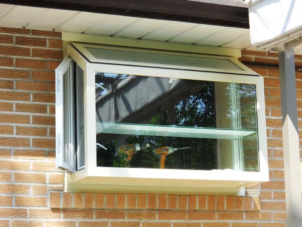 GardenWindow1